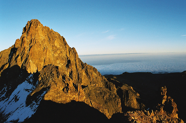 mount kenya hike